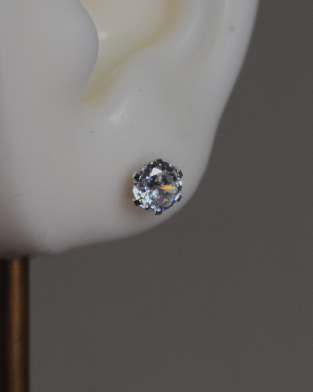 Arete Metal de Luna Diamante Zirconia Plata .925
