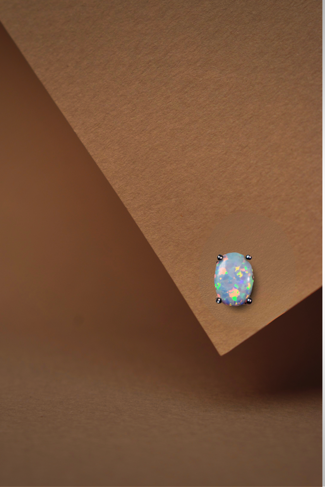 Opal Moon Metal Earring Silver .925