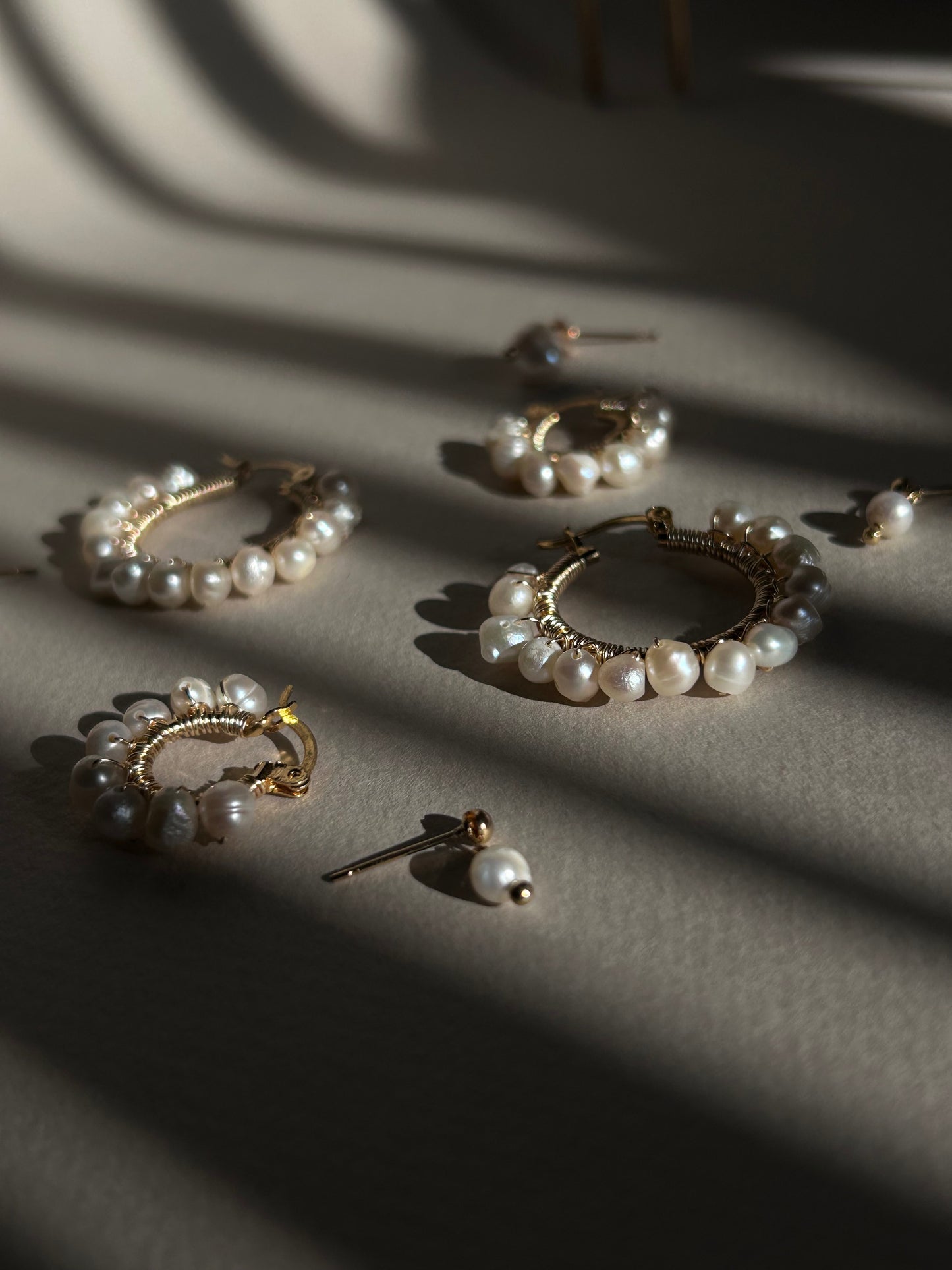 Arracadas mini con perlas Bonhomía